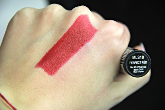 nyx matte lipstic perfect red