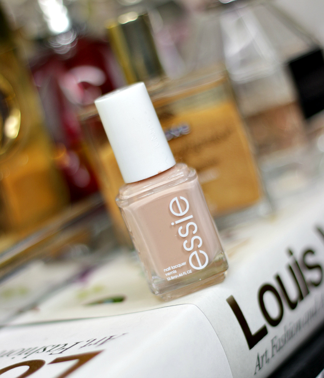 Essie Perennial Chic review