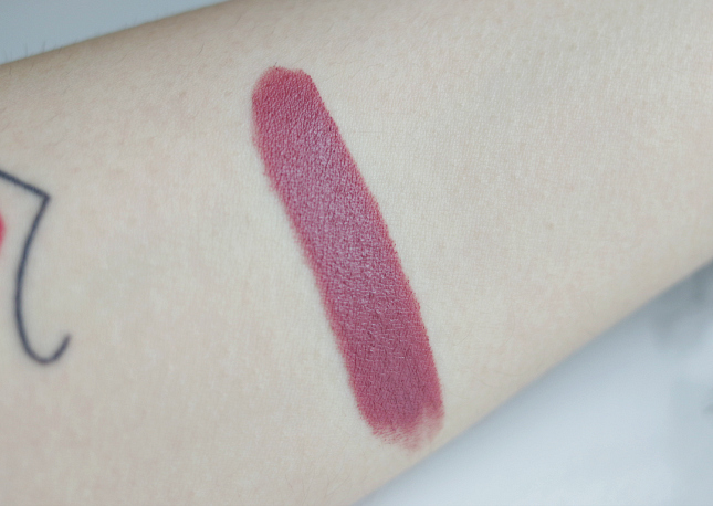 NARS AUdacious lipstick Anna swatches