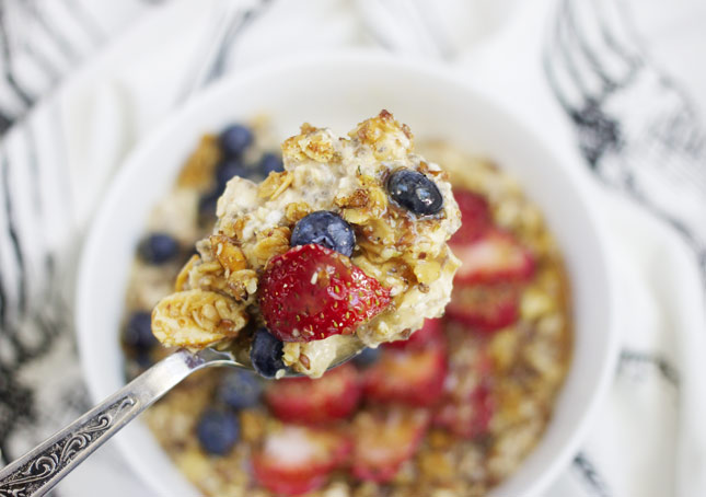 vegan-oatmeal-bowl