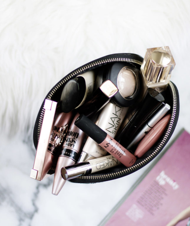 whats in my makeup bag