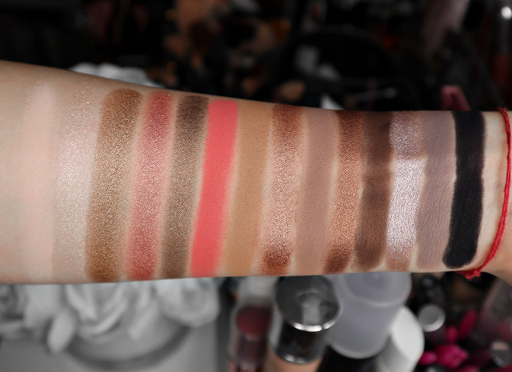 Anastasia Beverly Hills Sultry Palette Swatches