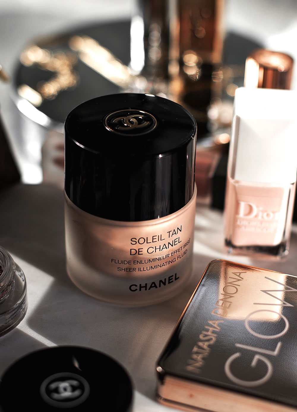 Chanel Soleil Tan De Chanel Sheer Illuminating Fluid