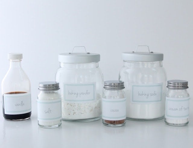 Pretty Pantry DIY with free printable labels via www.lifestylegleam.com