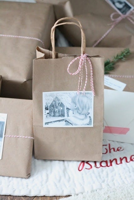 easy gift wrap idea via www.lifestylegleam.com