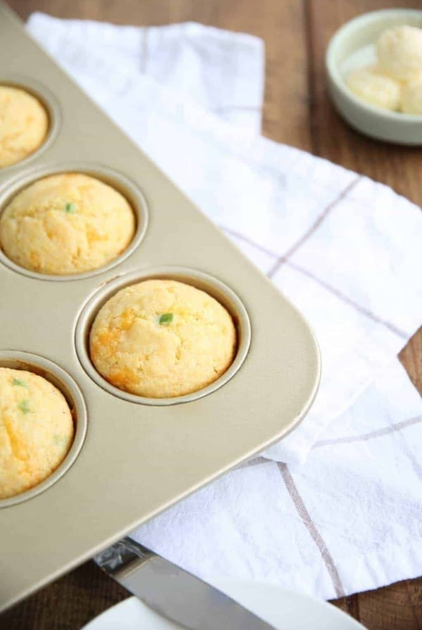 Amazing Jalapeño Cheddar Cornbread Muffins recipe & tips for hosting a pot luck party