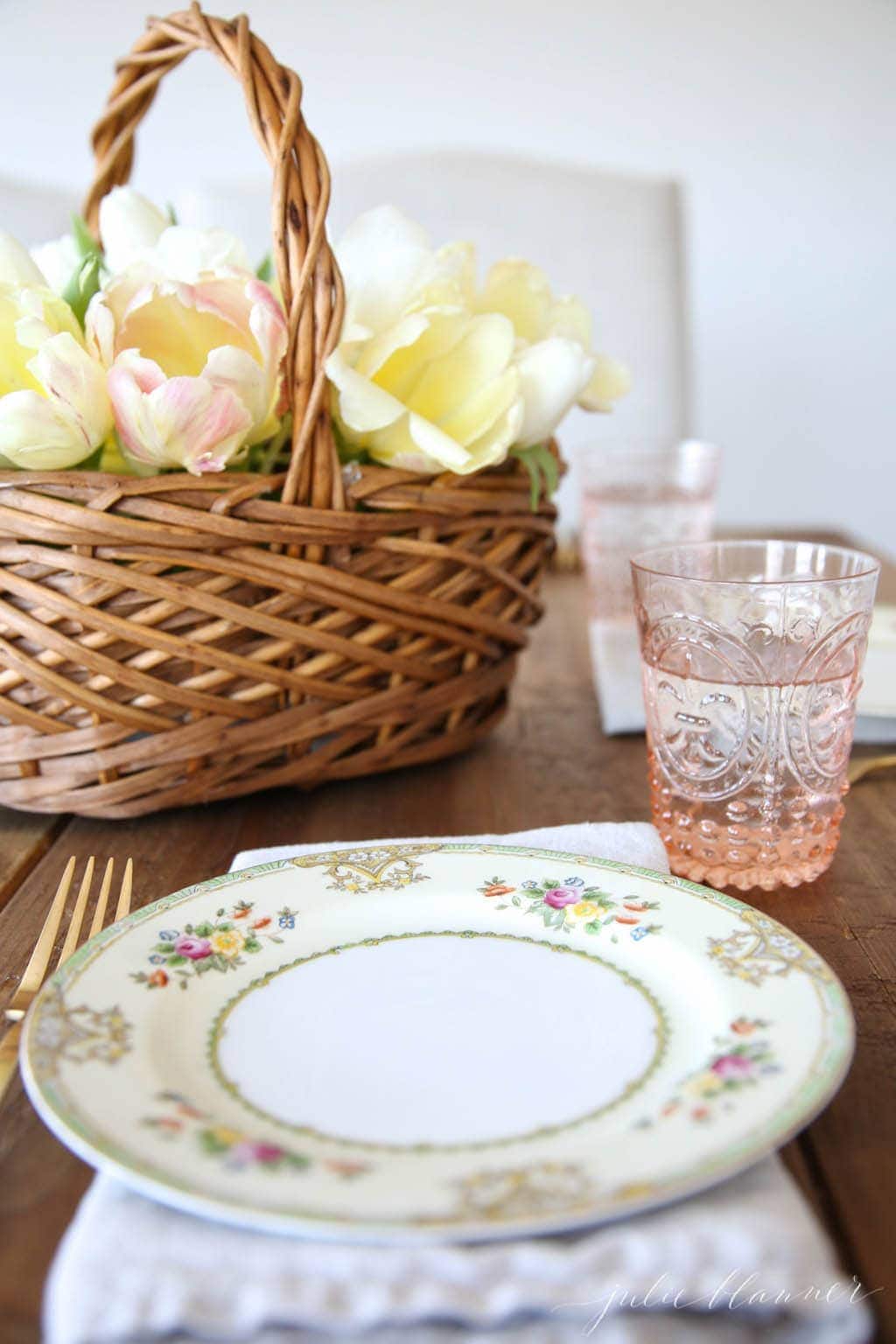 Easter table setting