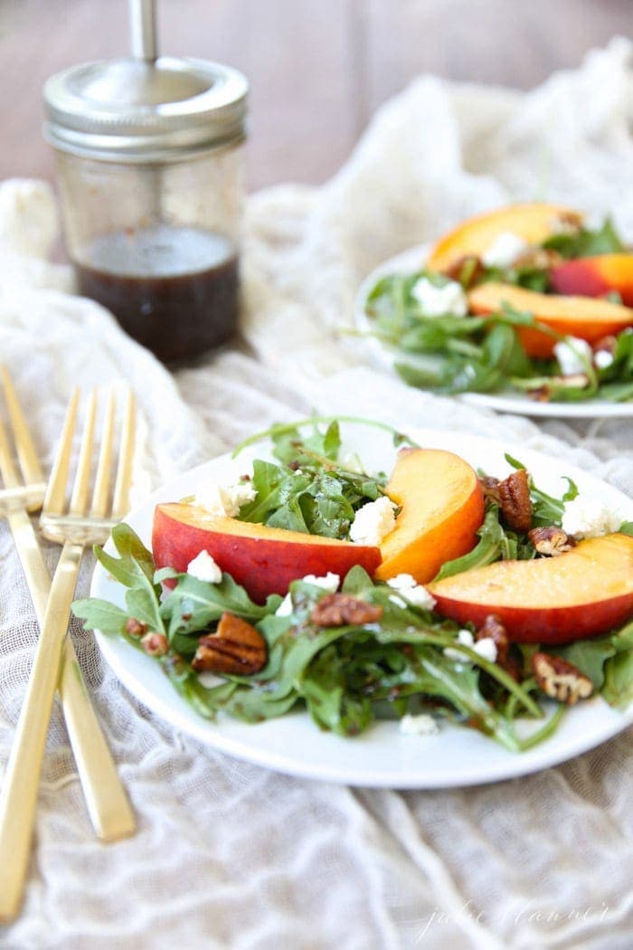 4 ingredient, 2 minute honey dijon vinaigrette recipe