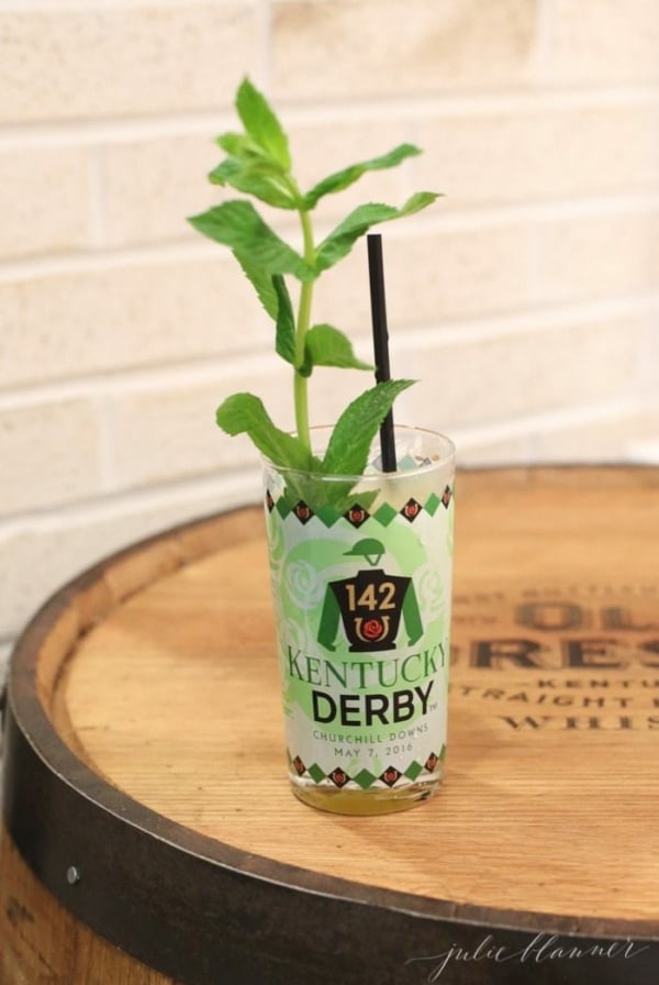 classic Kentucky Derby mint julep recipe