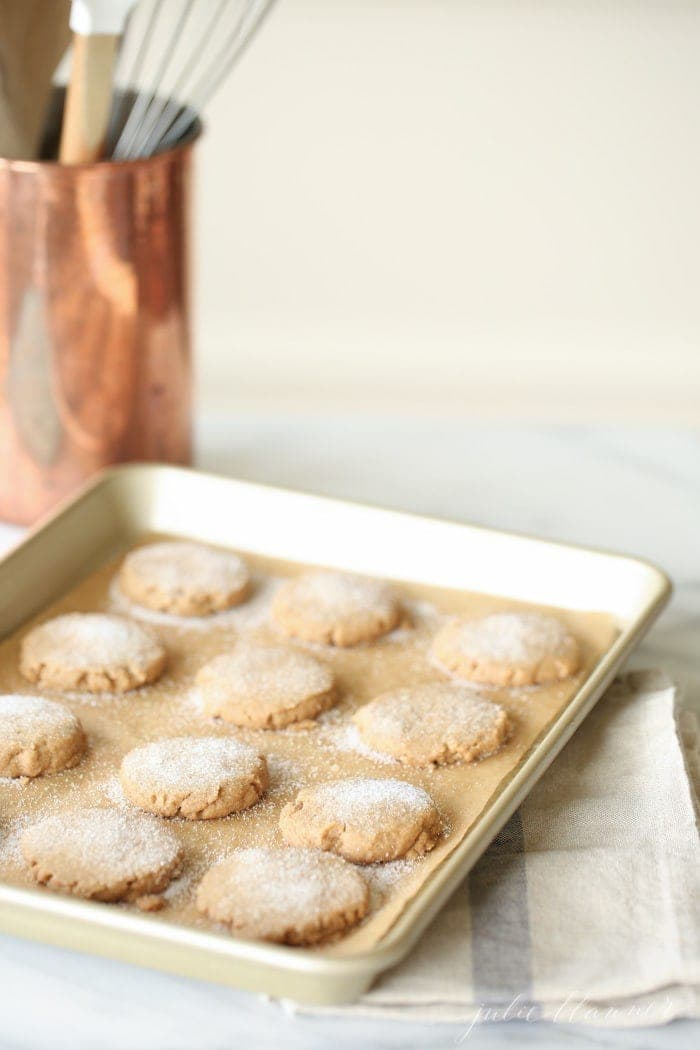 A tray of cookies