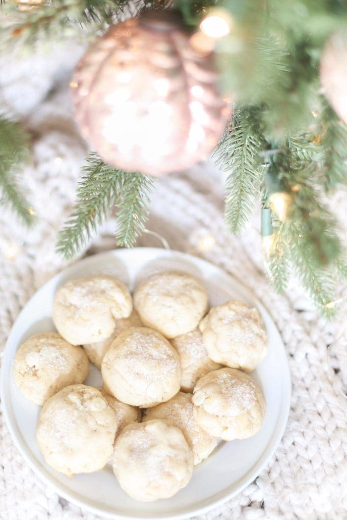 A plate of white chocolate chip cookies