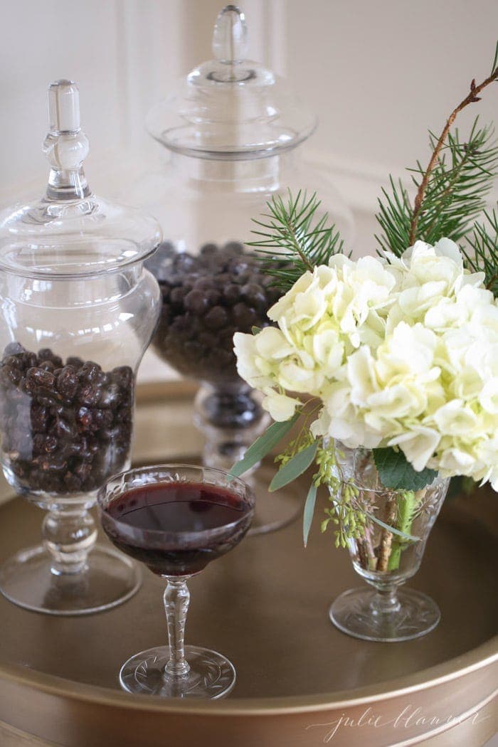 simple Christmas entertaining ideas | Christmas bar cart