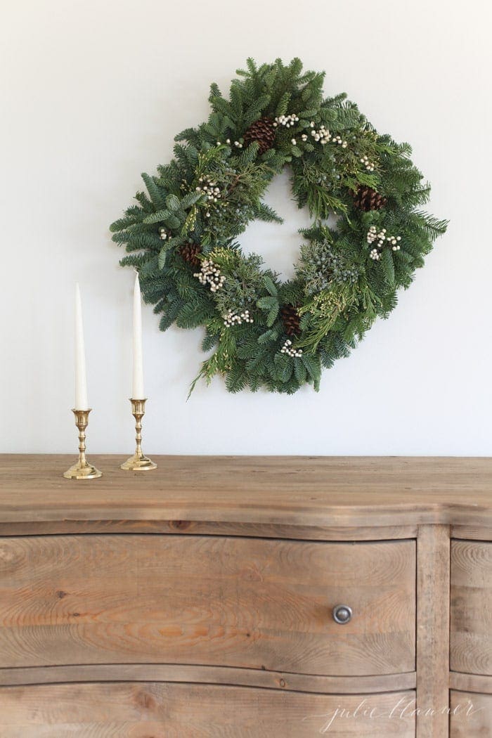 fresh Christmas decorations | fragrant wreath