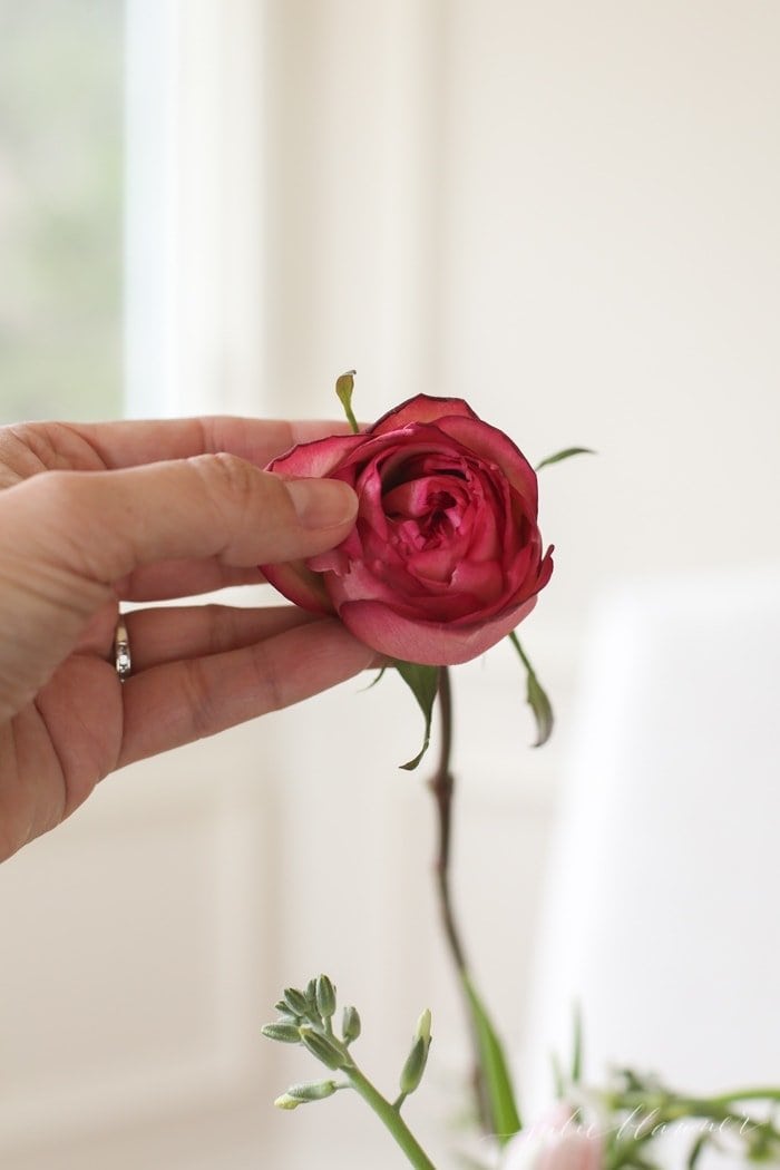 how to arrange grocery store flowers for Valentine's Day