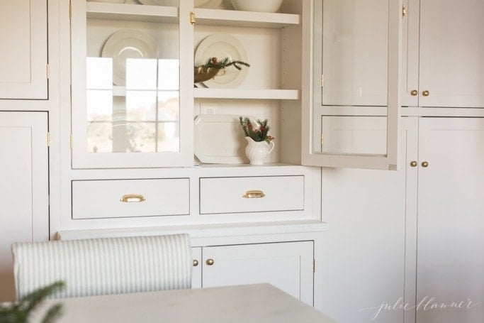 Christmas decorating ideas for a hutch / cabinet