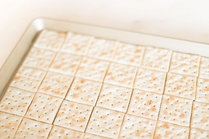 how to make saltine toffee
