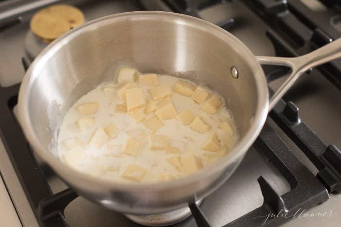 how to make white queso