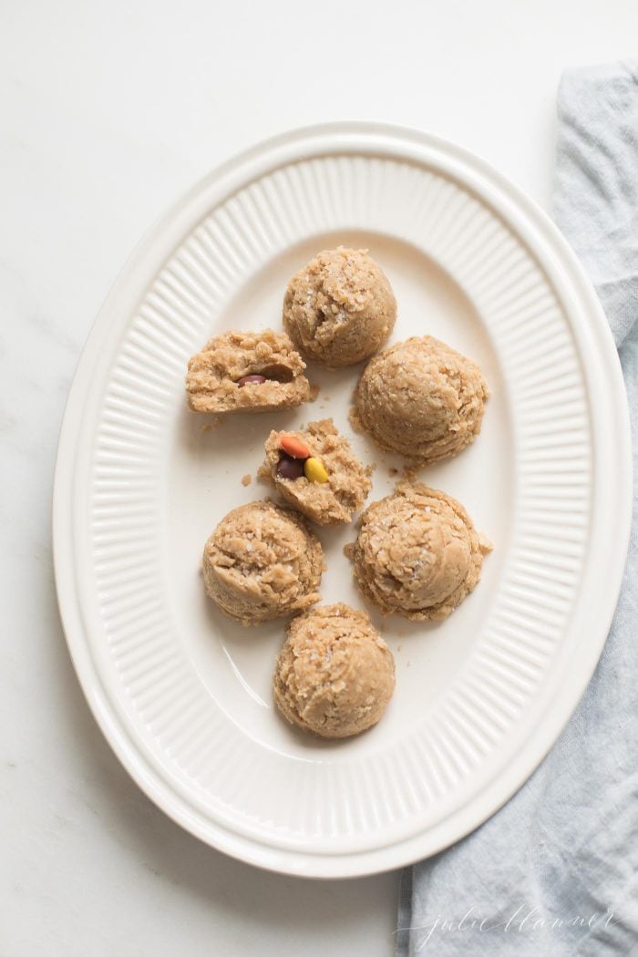 no bake oatmeal peanut butter cookies stuffed with reese's pieces