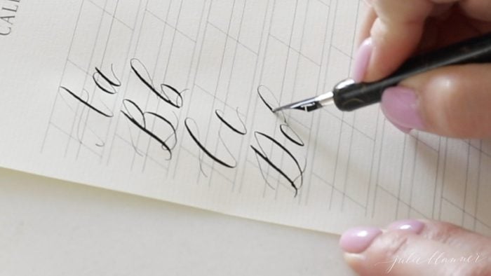 calligraphy letter d