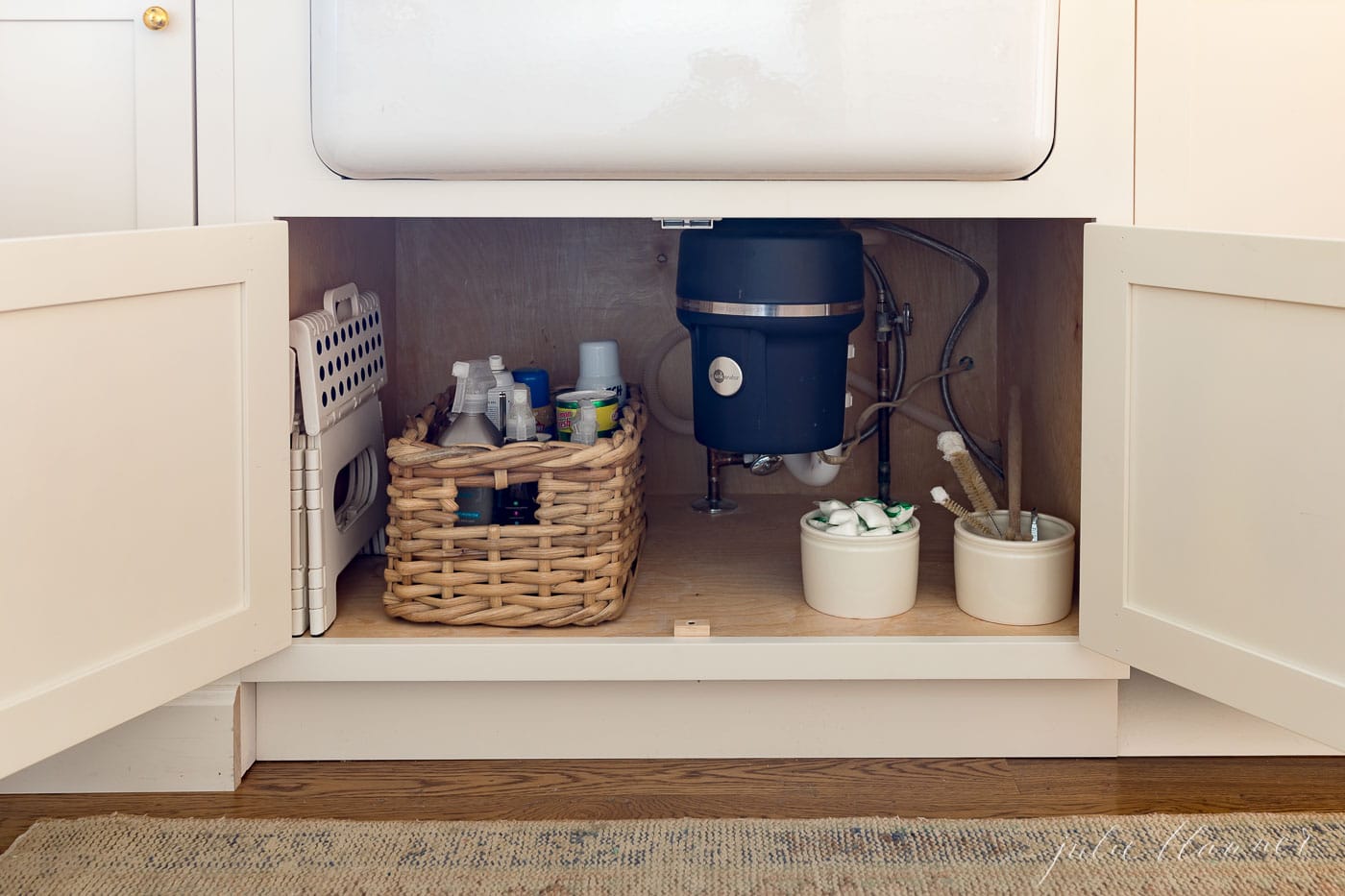 under sink cabinet