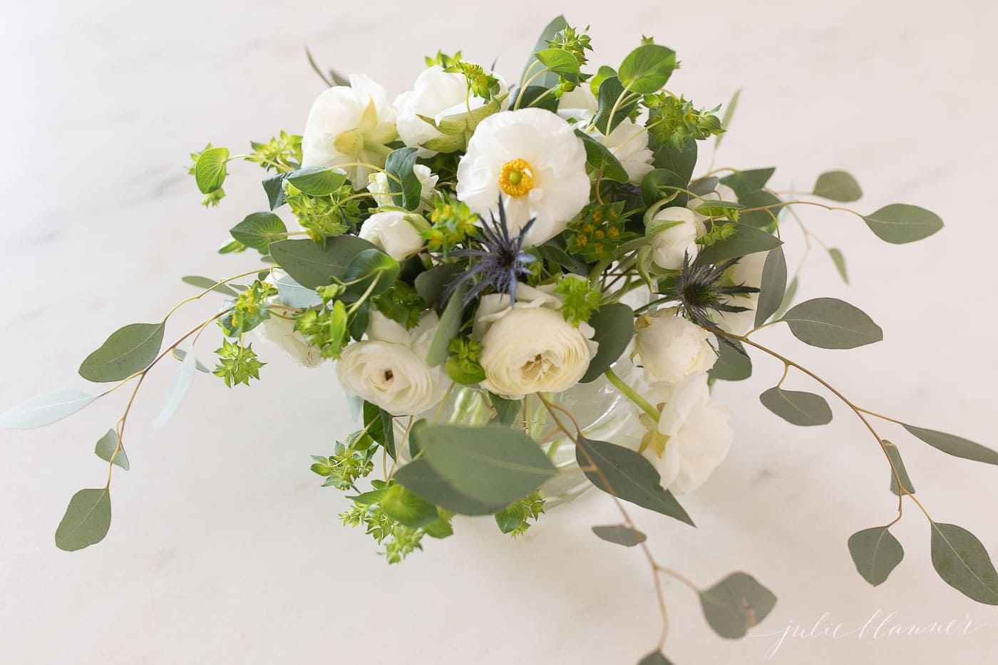 how to arrange ranunculus