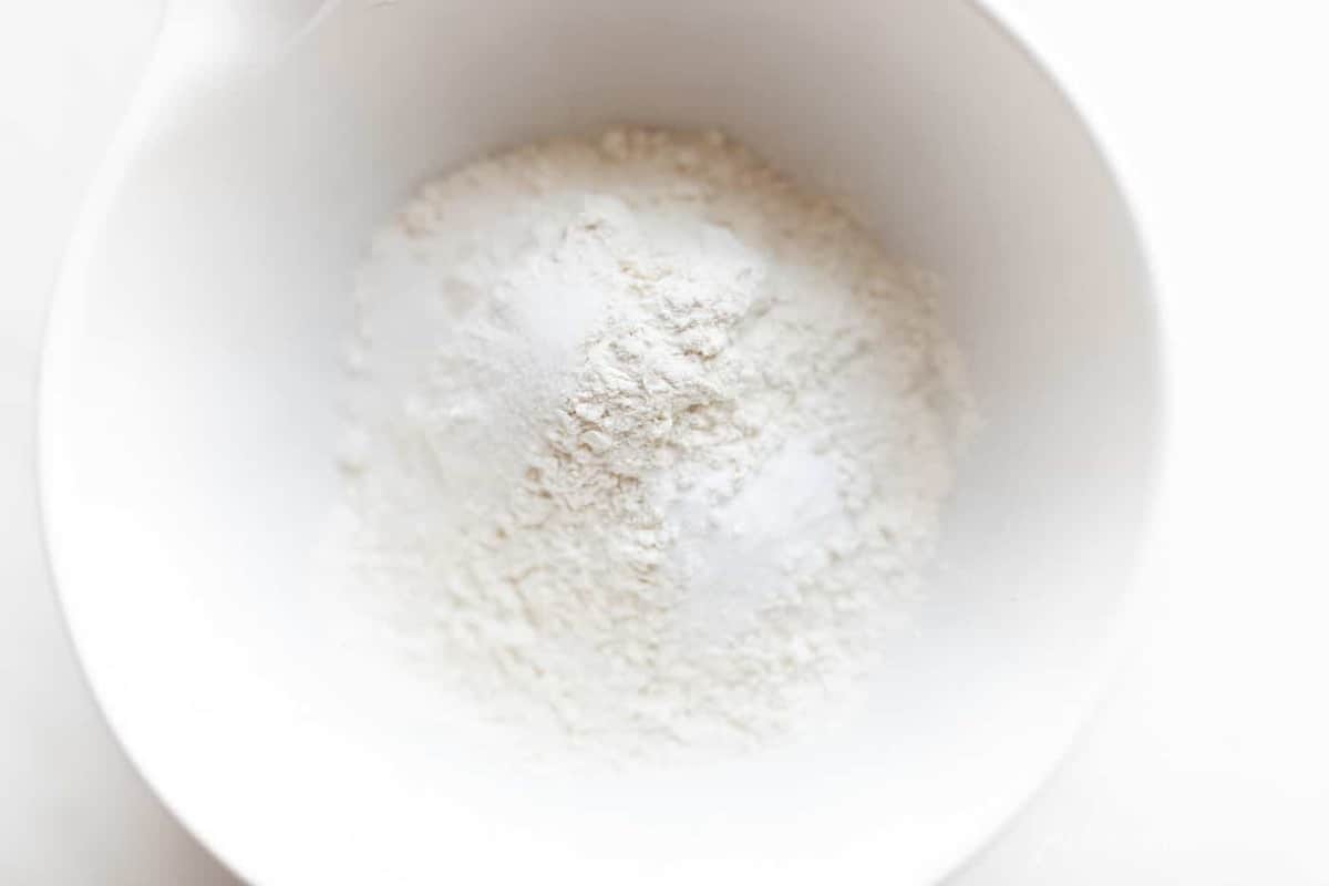 dry ingredients in mixing bbowl