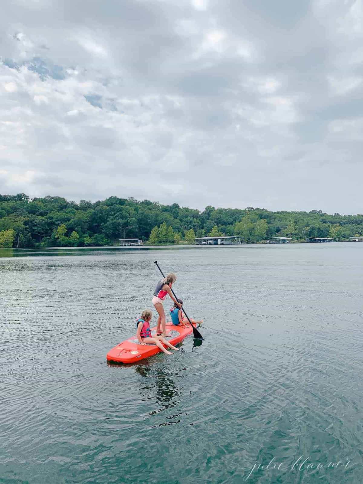 3 girls on paddleboard