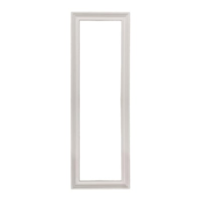 A white rectangle of picture frame moulding against a white background.