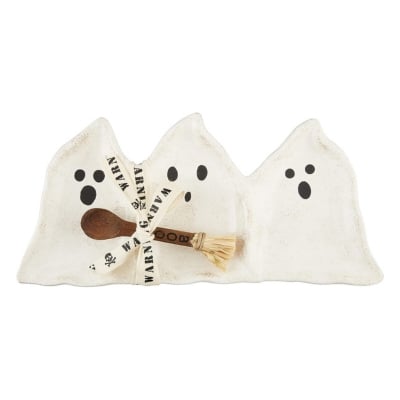 A white ghost serving platter in an Amazon Halloween shopping guide